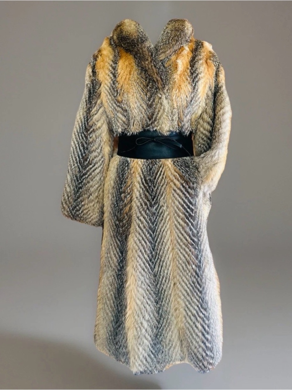 GORGEOUS GRAY CROSS FOX FUR FULL LENGTH COAT LUXURY VTG STROLLER NOT LYNX MINK